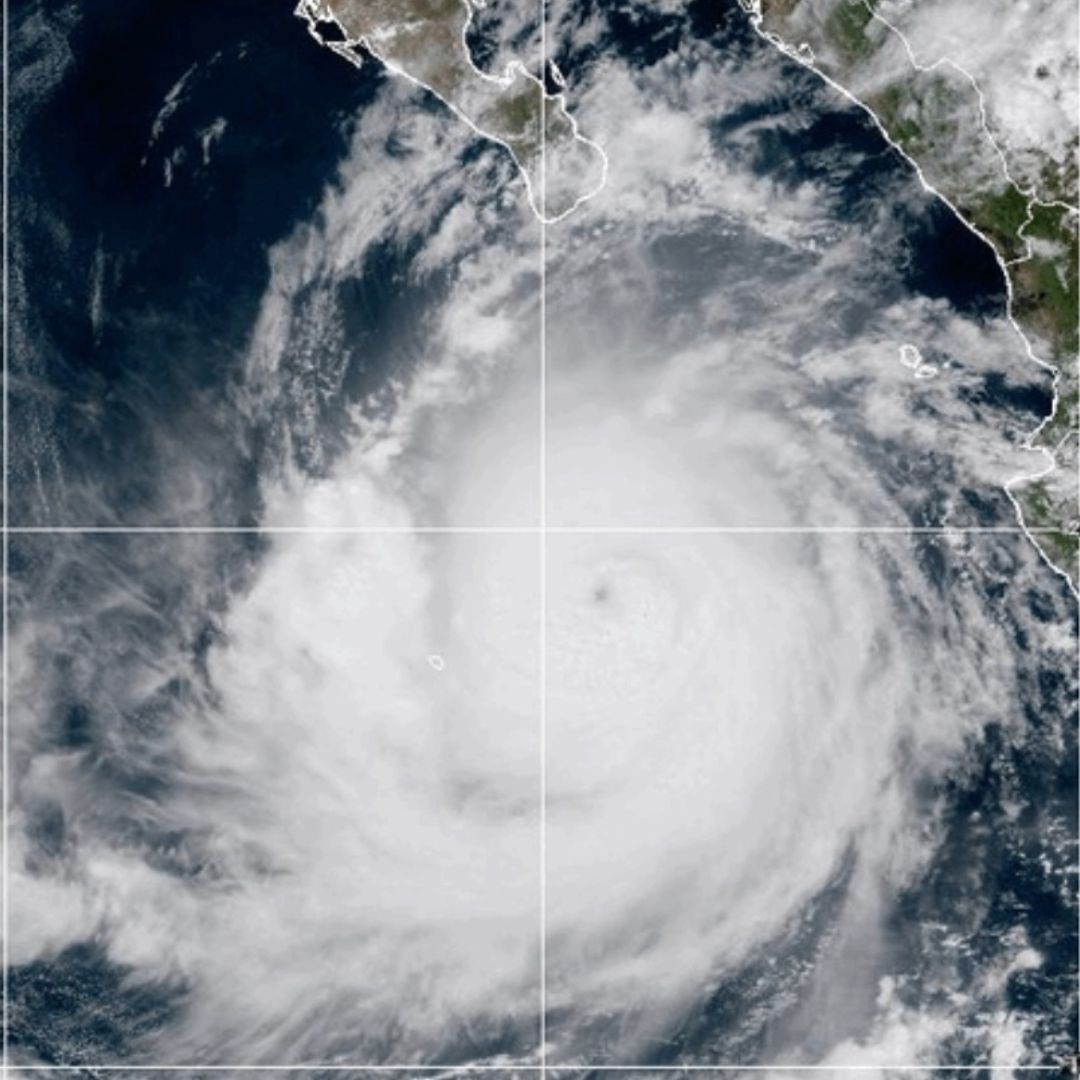 El huracán Rachel. Foto: AP